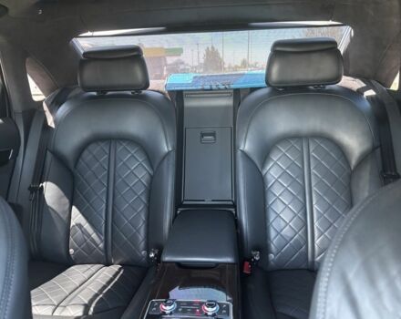 Чорний Ауді A8, об'ємом двигуна 4 л та пробігом 140 тис. км за 28000 $, фото 7 на Automoto.ua