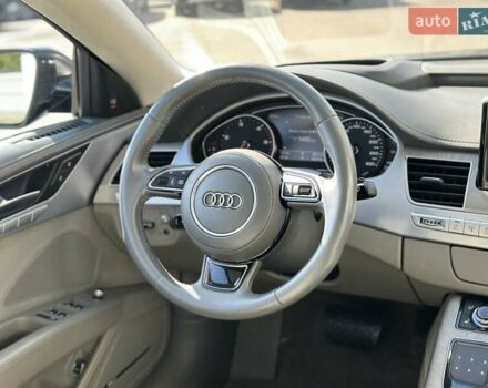 Чорний Ауді A8, об'ємом двигуна 4.13 л та пробігом 263 тис. км за 33500 $, фото 51 на Automoto.ua