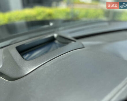 Черный Ауди А8, объемом двигателя 3 л и пробегом 180 тыс. км за 21500 $, фото 44 на Automoto.ua