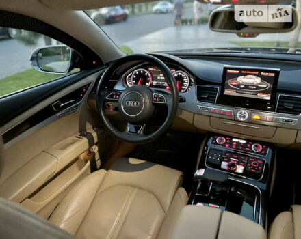 Черный Ауди А8, объемом двигателя 3.99 л и пробегом 163 тыс. км за 165000 $, фото 48 на Automoto.ua