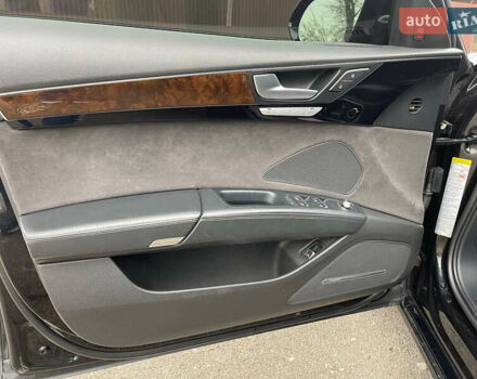 Черный Ауди А8, объемом двигателя 3 л и пробегом 231 тыс. км за 16600 $, фото 10 на Automoto.ua