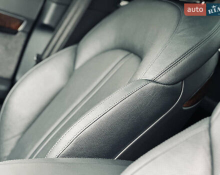 Чорний Ауді A8, об'ємом двигуна 3 л та пробігом 274 тис. км за 18700 $, фото 35 на Automoto.ua