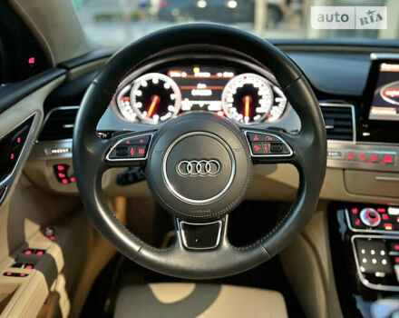 Чорний Ауді A8, об'ємом двигуна 3.99 л та пробігом 163 тис. км за 165000 $, фото 50 на Automoto.ua