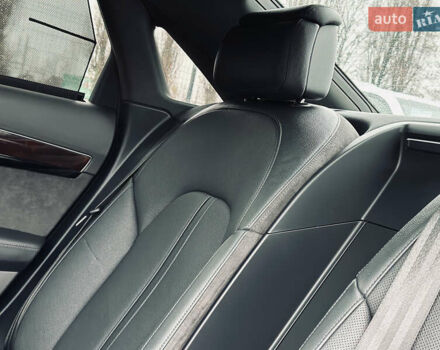 Чорний Ауді A8, об'ємом двигуна 3 л та пробігом 274 тис. км за 18700 $, фото 20 на Automoto.ua