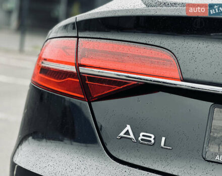 Чорний Ауді A8, об'ємом двигуна 3 л та пробігом 274 тис. км за 18700 $, фото 12 на Automoto.ua