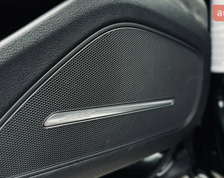 Черный Ауди А8, объемом двигателя 3 л и пробегом 189 тыс. км за 19300 $, фото 14 на Automoto.ua