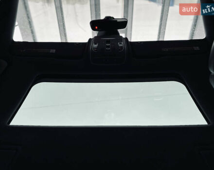 Чорний Ауді A8, об'ємом двигуна 3 л та пробігом 274 тис. км за 18700 $, фото 48 на Automoto.ua