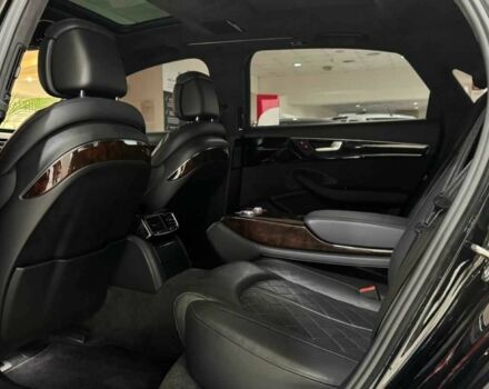 Черный Ауди А8, объемом двигателя 3 л и пробегом 218 тыс. км за 19569 $, фото 10 на Automoto.ua