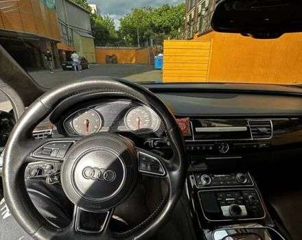 Чорний Ауді A8, об'ємом двигуна 3.99 л та пробігом 224 тис. км за 28200 $, фото 5 на Automoto.ua