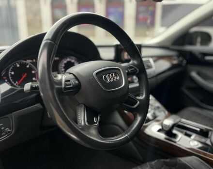 Черный Ауди А8, объемом двигателя 3 л и пробегом 160 тыс. км за 32500 $, фото 12 на Automoto.ua