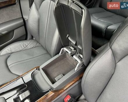 Чорний Ауді A8, об'ємом двигуна 3 л та пробігом 122 тис. км за 28999 $, фото 62 на Automoto.ua