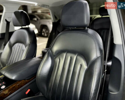 Чорний Ауді A8, об'ємом двигуна 2.97 л та пробігом 115 тис. км за 32900 $, фото 18 на Automoto.ua