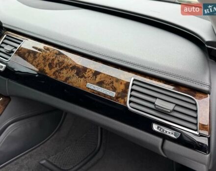 Чорний Ауді A8, об'ємом двигуна 3 л та пробігом 122 тис. км за 28999 $, фото 66 на Automoto.ua