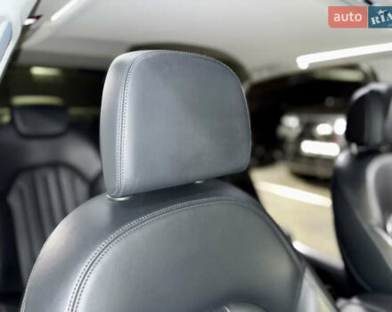 Чорний Ауді A8, об'ємом двигуна 2.97 л та пробігом 115 тис. км за 32900 $, фото 39 на Automoto.ua