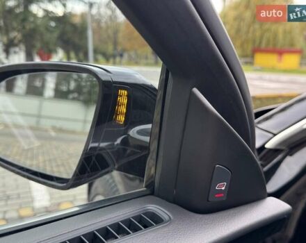 Чорний Ауді A8, об'ємом двигуна 3 л та пробігом 122 тис. км за 28999 $, фото 46 на Automoto.ua