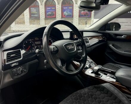 Черный Ауди А8, объемом двигателя 3 л и пробегом 160 тыс. км за 32500 $, фото 7 на Automoto.ua