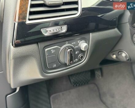 Черный Ауди А8, объемом двигателя 3 л и пробегом 76 тыс. км за 28999 $, фото 42 на Automoto.ua