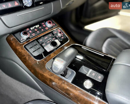 Чорний Ауді A8, об'ємом двигуна 2.97 л та пробігом 115 тис. км за 32900 $, фото 20 на Automoto.ua