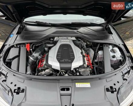 Черный Ауди А8, объемом двигателя 3 л и пробегом 76 тыс. км за 28999 $, фото 93 на Automoto.ua