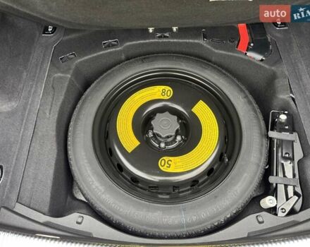 Чорний Ауді A8, об'ємом двигуна 3 л та пробігом 122 тис. км за 28999 $, фото 90 на Automoto.ua