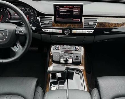 Чорний Ауді A8, об'ємом двигуна 3 л та пробігом 122 тис. км за 28999 $, фото 33 на Automoto.ua