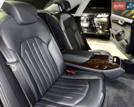 Чорний Ауді A8, об'ємом двигуна 2.97 л та пробігом 115 тис. км за 32900 $, фото 31 на Automoto.ua