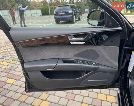 Черный Ауди А8, объемом двигателя 3 л и пробегом 76 тыс. км за 28999 $, фото 43 на Automoto.ua