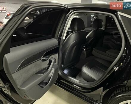 Ауди А8 2018 в Львове на Automoto.ua Черный Ауди А8, объемом двигателя 2.97 л и пробегом 106 тыс. км за 48700 $, фото 31 на Automoto.ua