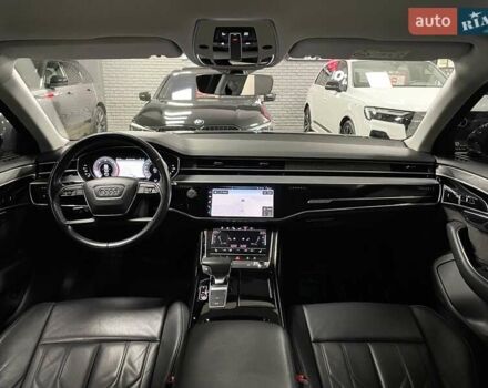 Ауди А8 2018 в Львове на Automoto.ua Черный Ауди А8, объемом двигателя 2.97 л и пробегом 106 тыс. км за 48700 $, фото 44 на Automoto.ua
