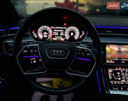 Чорний Ауді A8, об'ємом двигуна 0 л та пробігом 105 тис. км за 48500 $, фото 22 на Automoto.ua