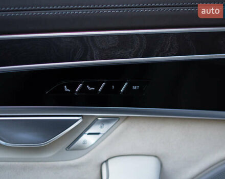 Черный Ауди А8, объемом двигателя 3.99 л и пробегом 110 тыс. км за 57500 $, фото 41 на Automoto.ua