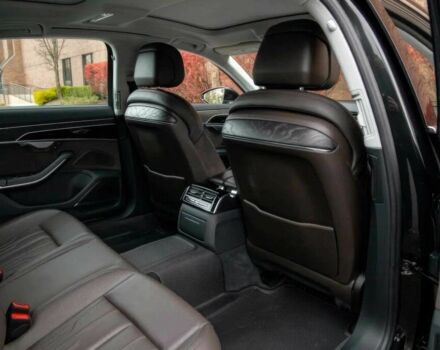 Чорний Ауді A8, об'ємом двигуна 3 л та пробігом 45 тис. км за 24000 $, фото 17 на Automoto.ua