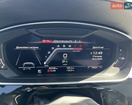Черный Ауди А8, объемом двигателя 3 л и пробегом 70 тыс. км за 45500 $, фото 1 на Automoto.ua