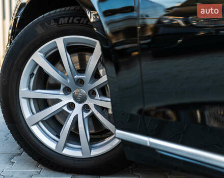 Черный Ауди А8, объемом двигателя 2.97 л и пробегом 145 тыс. км за 57500 $, фото 7 на Automoto.ua