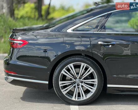 Черный Ауди А8, объемом двигателя 4 л и пробегом 60 тыс. км за 58000 $, фото 5 на Automoto.ua