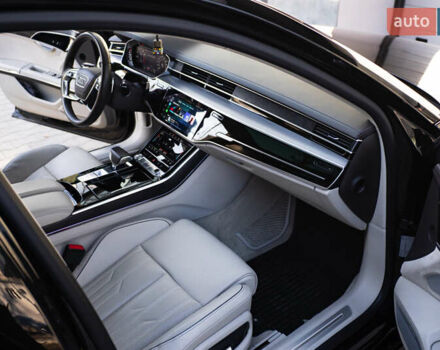 Черный Ауди А8, объемом двигателя 3.99 л и пробегом 110 тыс. км за 57500 $, фото 14 на Automoto.ua