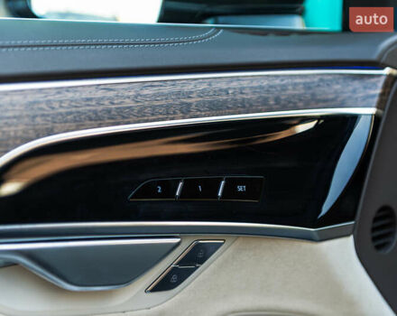 Черный Ауди А8, объемом двигателя 2.97 л и пробегом 145 тыс. км за 57500 $, фото 24 на Automoto.ua