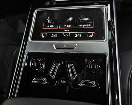 Чорний Ауді A8, об'ємом двигуна 0 л та пробігом 63 тис. км за 37356 $, фото 16 на Automoto.ua