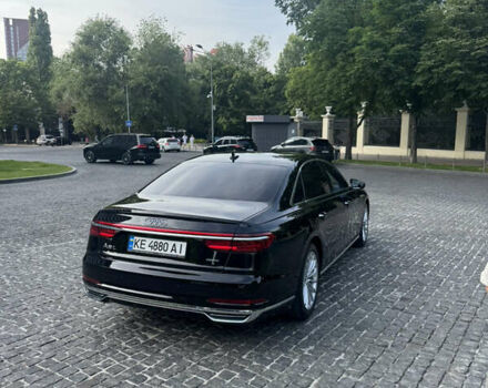 Черный Ауди А8, объемом двигателя 3 л и пробегом 97 тыс. км за 55555 $, фото 4 на Automoto.ua