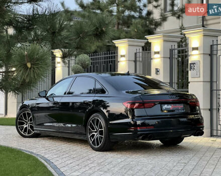 Черный Ауди А8, объемом двигателя 3.99 л и пробегом 46 тыс. км за 75000 $, фото 11 на Automoto.ua