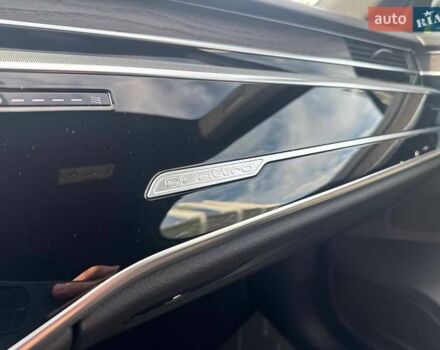 Черный Ауди А8, объемом двигателя 2.97 л и пробегом 110 тыс. км за 65900 $, фото 19 на Automoto.ua