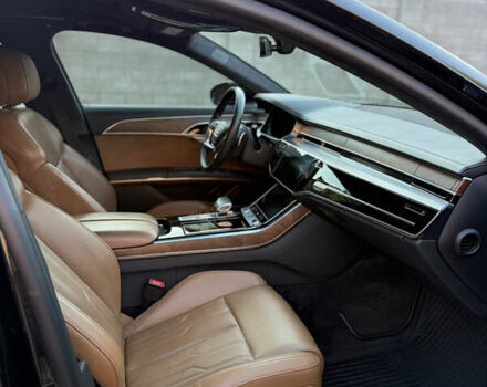 Чорний Ауді A8, об'ємом двигуна 3.99 л та пробігом 111 тис. км за 55700 $, фото 26 на Automoto.ua