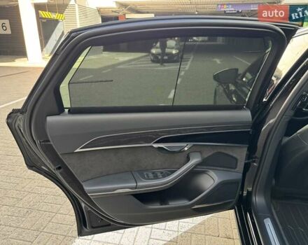 Ауди А8 2021 в Киеве на Automoto.ua Черный Ауди А8, объемом двигателя 2.97 л и пробегом 98 тыс. км за 67500 $, фото 39 на Automoto.ua