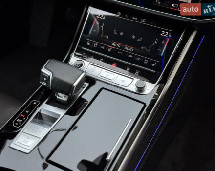 Чорний Ауді A8, об'ємом двигуна 2.97 л та пробігом 160 тис. км за 55000 $, фото 29 на Automoto.ua