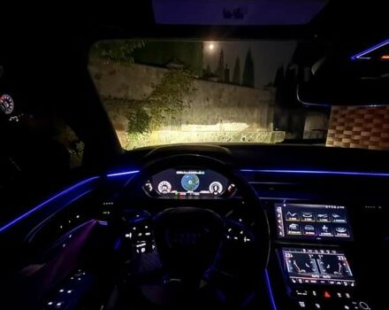 Чорний Ауді A8, об'ємом двигуна 3.99 л та пробігом 111 тис. км за 55700 $, фото 2 на Automoto.ua