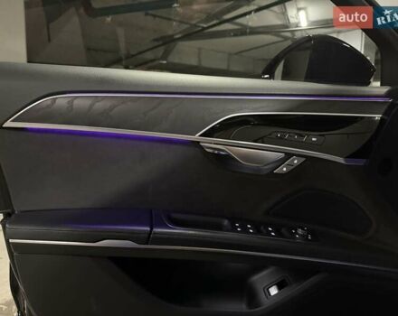 Ауди А8 2021 в Киеве на Automoto.ua Черный Ауди А8, объемом двигателя 2.97 л и пробегом 98 тыс. км за 64999 $, фото 23 на Automoto.ua