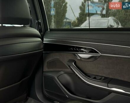 Чорний Ауді A8, об'ємом двигуна 2.97 л та пробігом 102 тис. км за 58500 $, фото 27 на Automoto.ua
