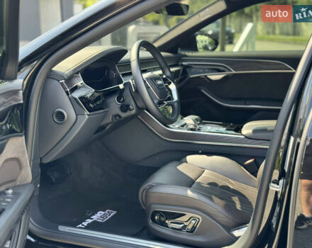 Черный Ауди А8, объемом двигателя 2.97 л и пробегом 43 тыс. км за 65000 $, фото 23 на Automoto.ua