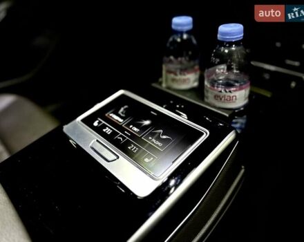 Чорний Ауді A8, об'ємом двигуна 2.97 л та пробігом 115 тис. км за 53500 $, фото 25 на Automoto.ua
