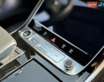 Черный Ауди А8, объемом двигателя 2.97 л и пробегом 43 тыс. км за 65000 $, фото 22 на Automoto.ua